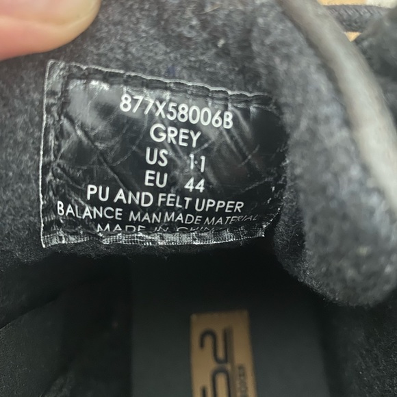 Men’s gray boots - Picture 3 of 4